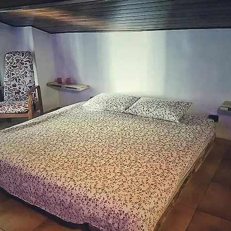 Nadia Chambres *